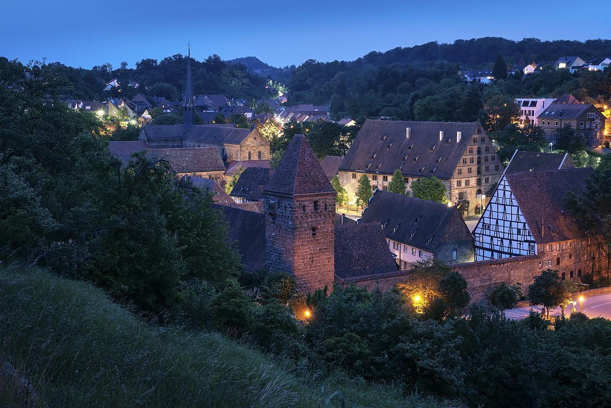 Das Kloster Maulbronn bei Nacht