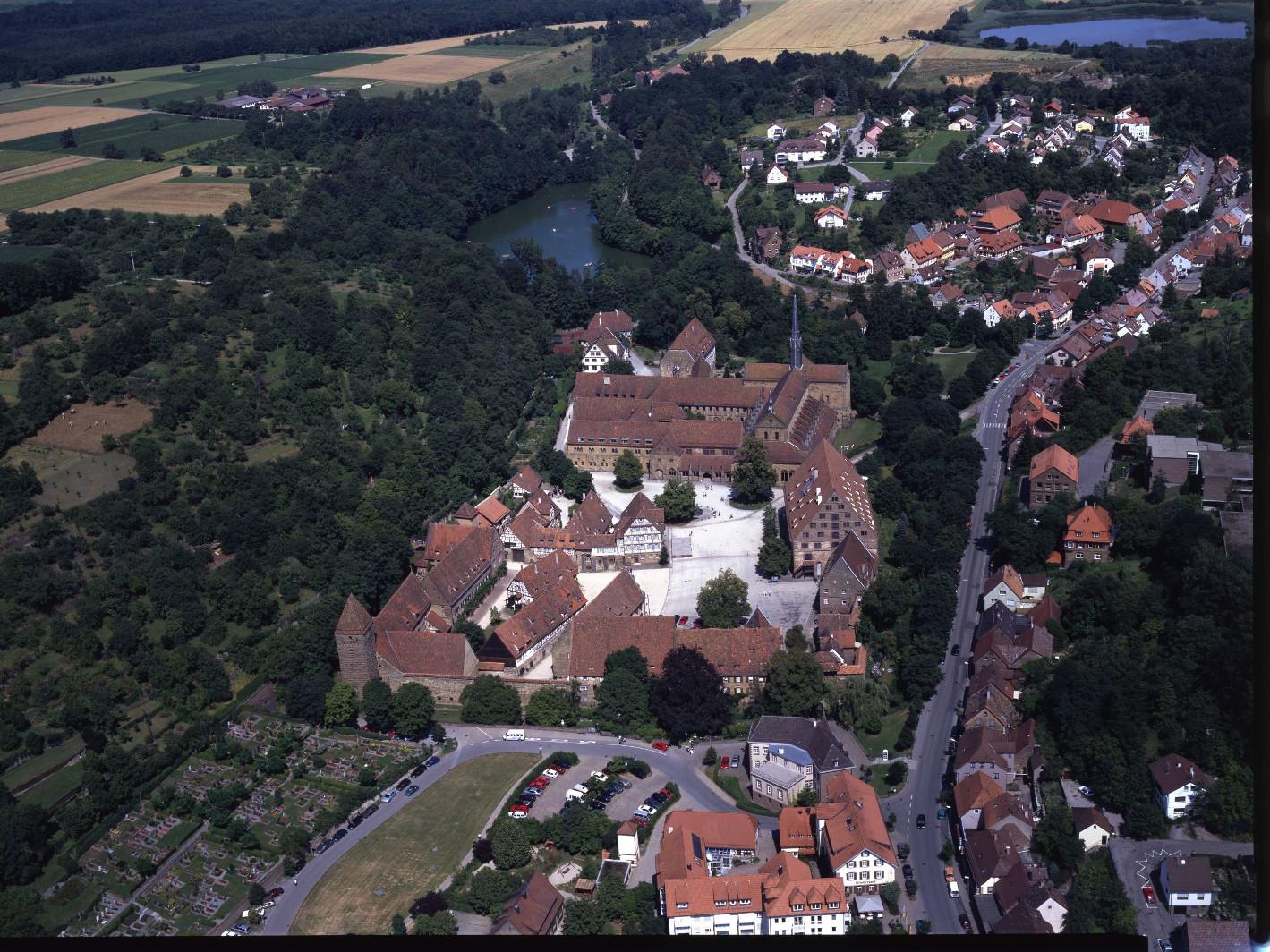 Luftansicht der Maulbronner Klosteranlage