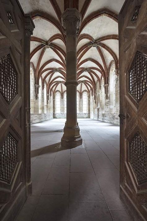 Maulbronn Monastery, interior view of the monks’ refectory