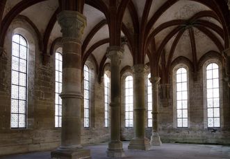 Visitors in the cloister, Maulbronn Monastery