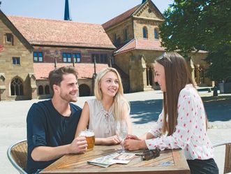Kloster Maulbronn, Gäste beim Trinken