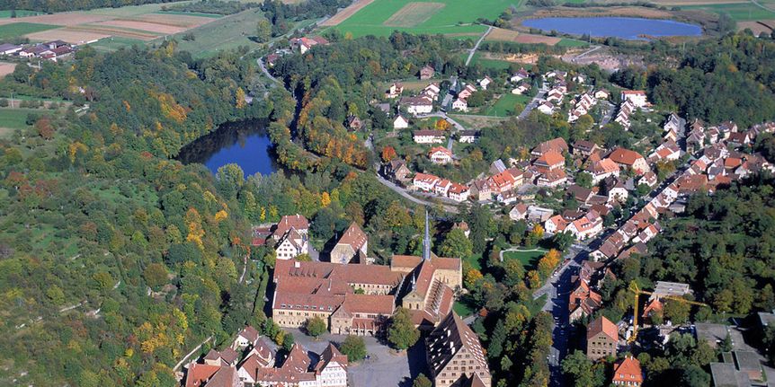 Maulbronner Klosteranlage mit Fischweihern